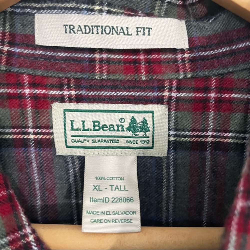 L.L. Bean Red and Gray Flannel Plaid Casual Button Down Shirt XL Tall - Picture 10 of 10